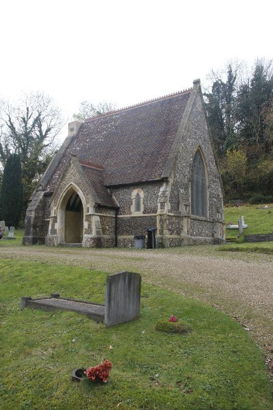 Henley Cemetery Nonconformist Chapel in Bix and Assendon, Oxfordshire
