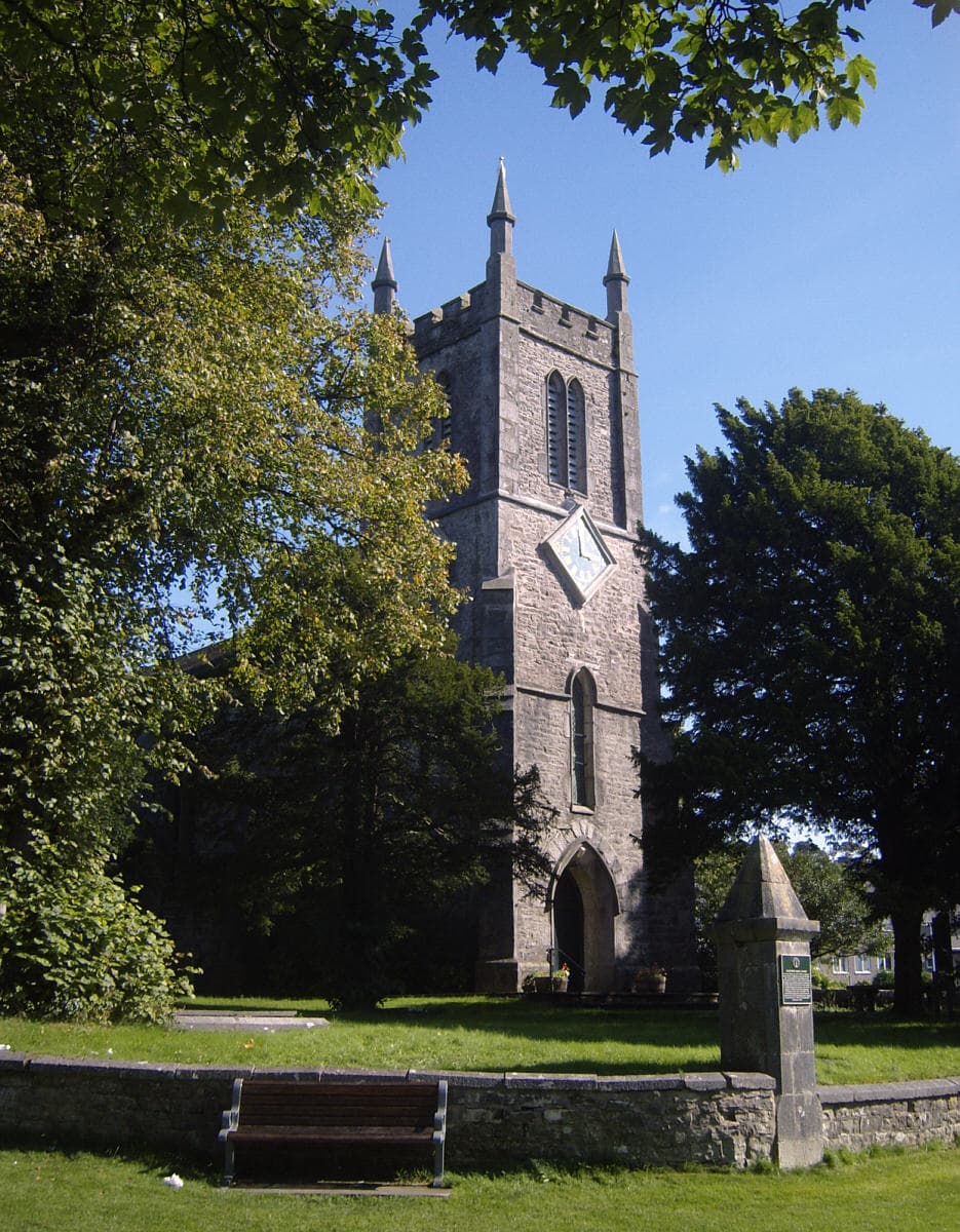 St. Thomas in Milnthorpe, Cumbria