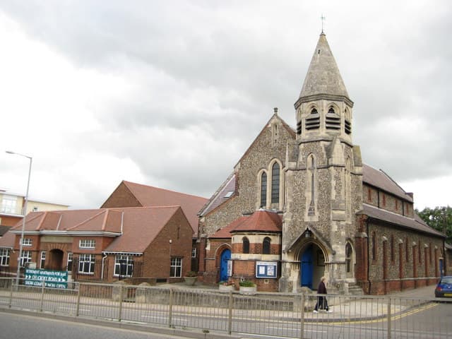 Holy Trinity, Walton in Aylesbury, Buckinghamshire