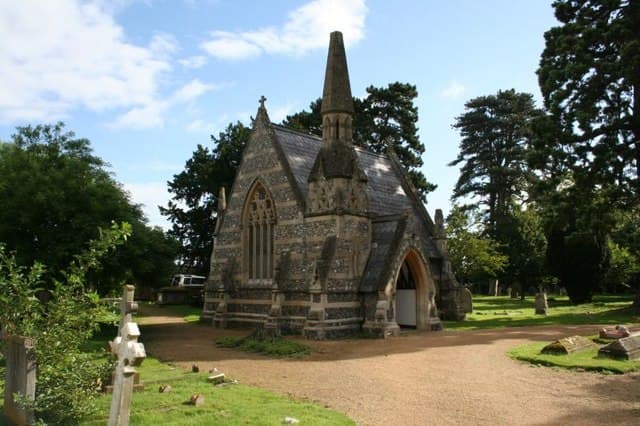 North Cemetery Chapel in Wallingford, Berkshire