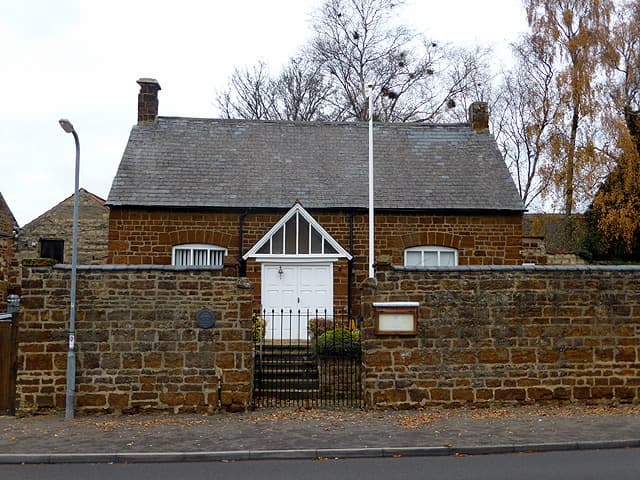 John Drage Chapel Of Rest And Attached Walls in Wellingborough, Northamptonshire