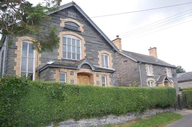 Horeb Independent Chapel in Cemmaes, Powys