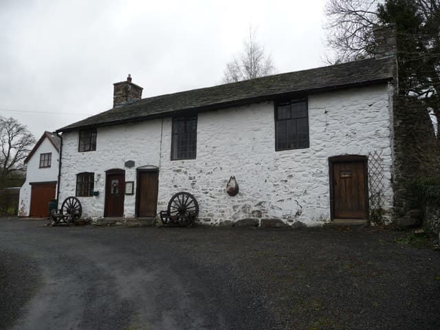 Hen Capel John Hughes in Llangyniew, Powys