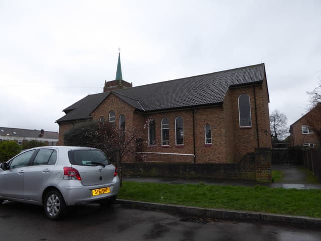 St James Merton in London, Greater London