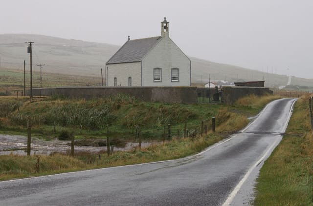 St Magnus' Kirk and Kirkyard in Shetland, Shetland