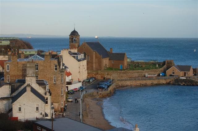 Kinghorn Parish Church in Kinghorn, Fife