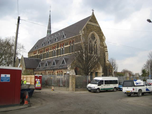 Church of St Luke in London, Greater London