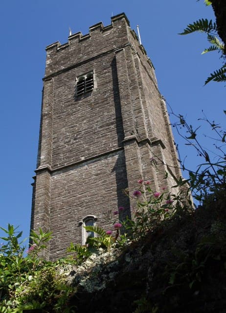 Church of St Peter in Stoke Fleming, Devon