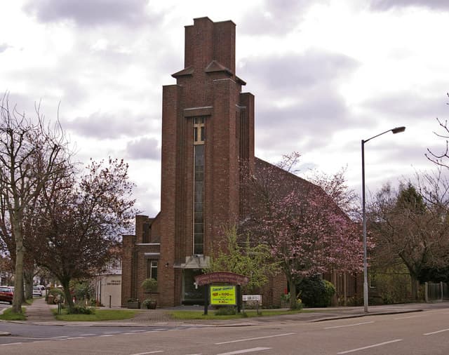 Grange Park Methodist Church in London, Greater London