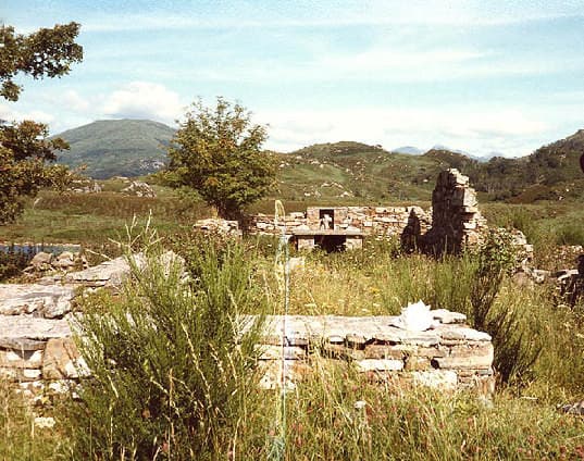 Eilean Fhianain, St Finnan's Chapel in Acharacle, Highland