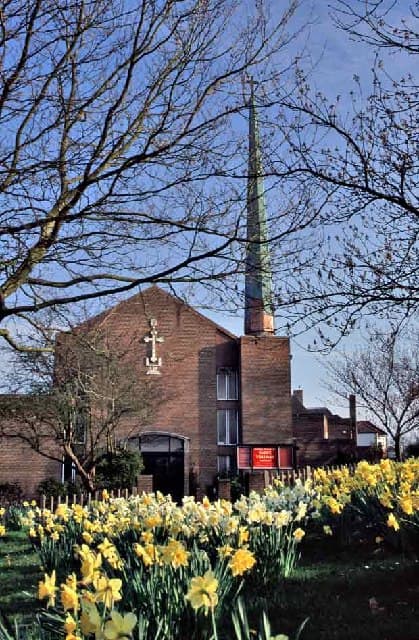 St Thomas's Church, Oakwood in London, Greater London
