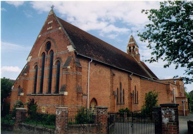 The Parish Church of St George, Tilehurst in Reading, Berkshire