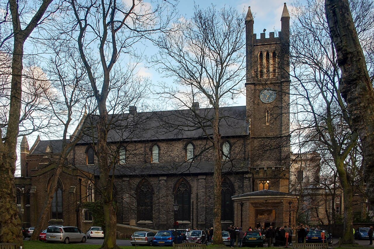Holy Trinity Brompton in London, Greater London