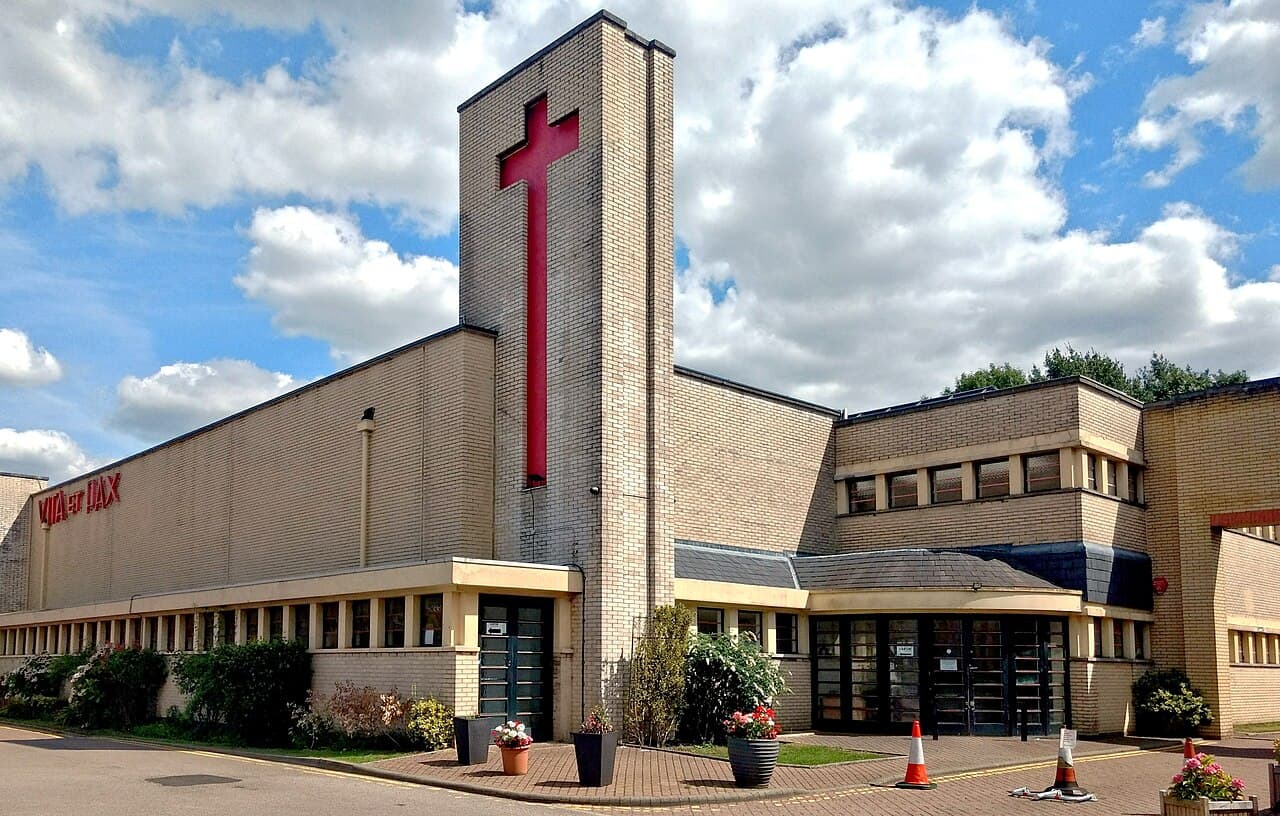 Christ the King, Cockfosters in London, Greater London