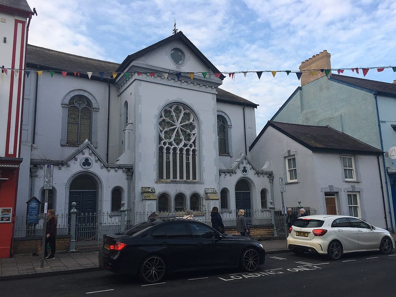 Tabernacle Chapel & Caretaker's House in Cardigan, Ceredigion