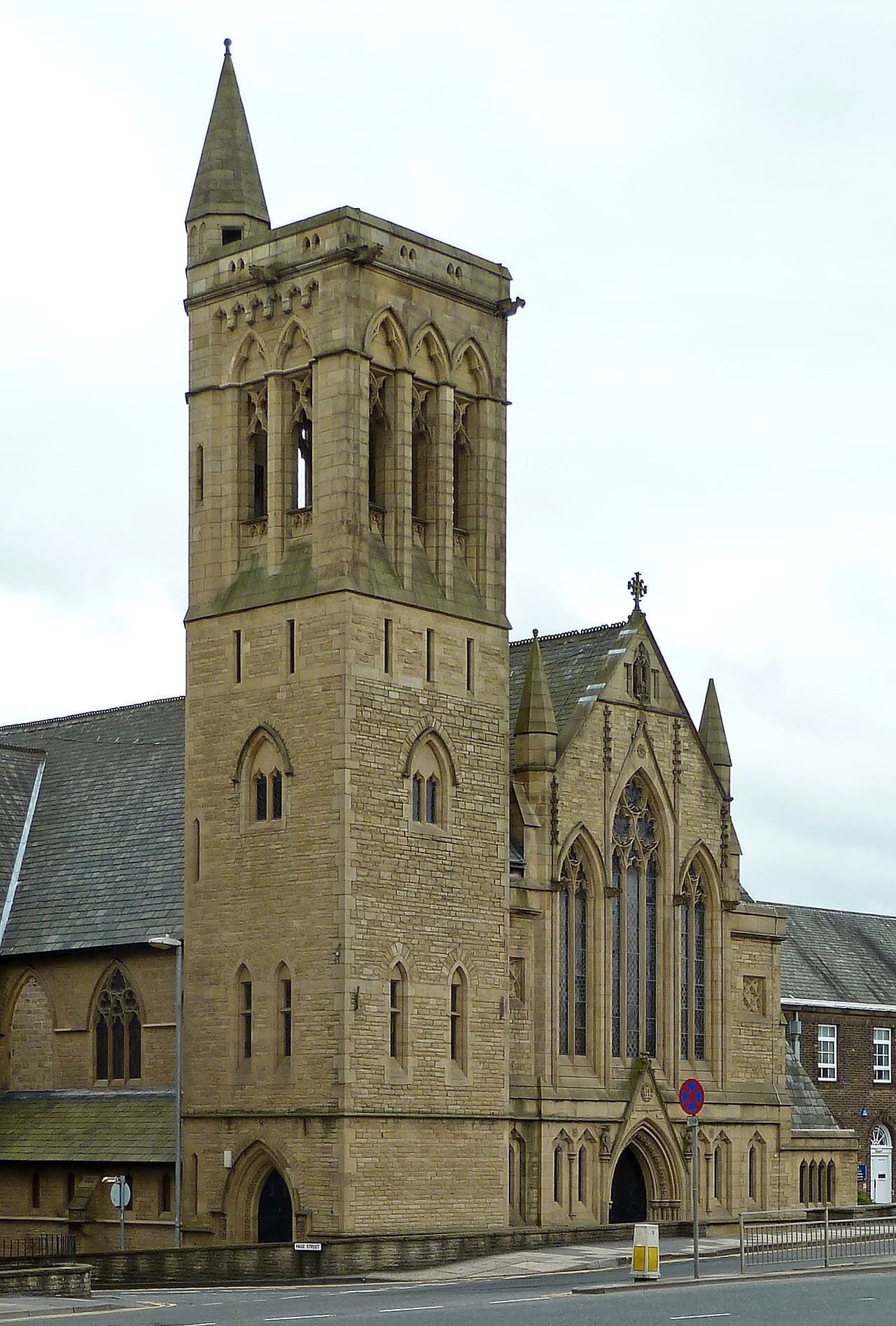 Milton Congregational Church in Huddersfield, West Yorkshire