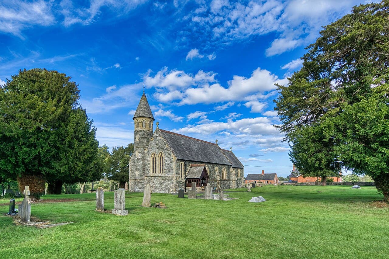 St Tysilio in Llanymynech, Powys