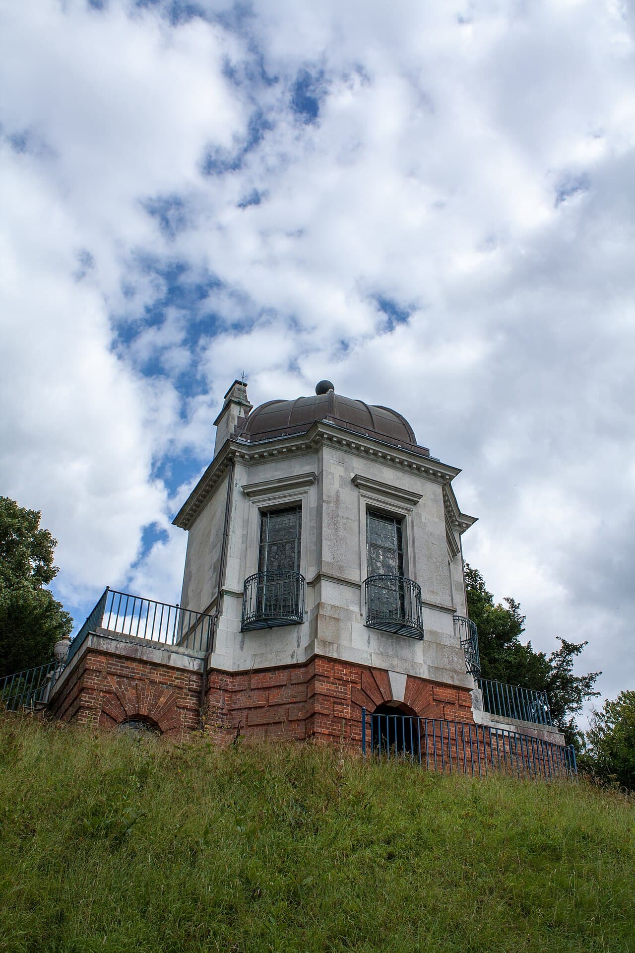 Octagon Temple Chapel, Cliveden in Maidenhead, Berkshire