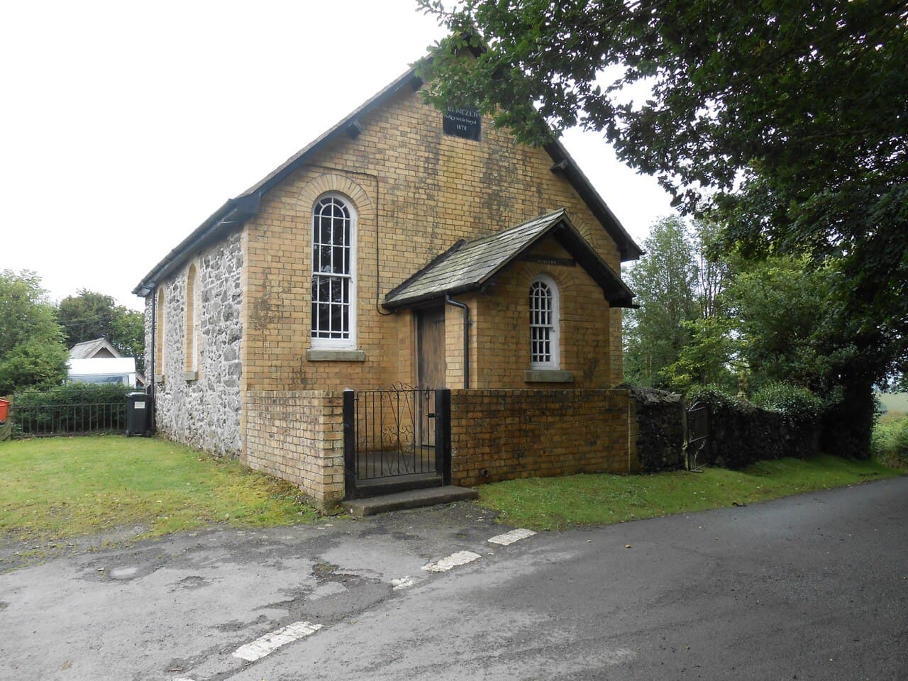 Pen-Llys Welsh Independent Chapel in Llanrhaeadr-ym-Mochnant, Powys