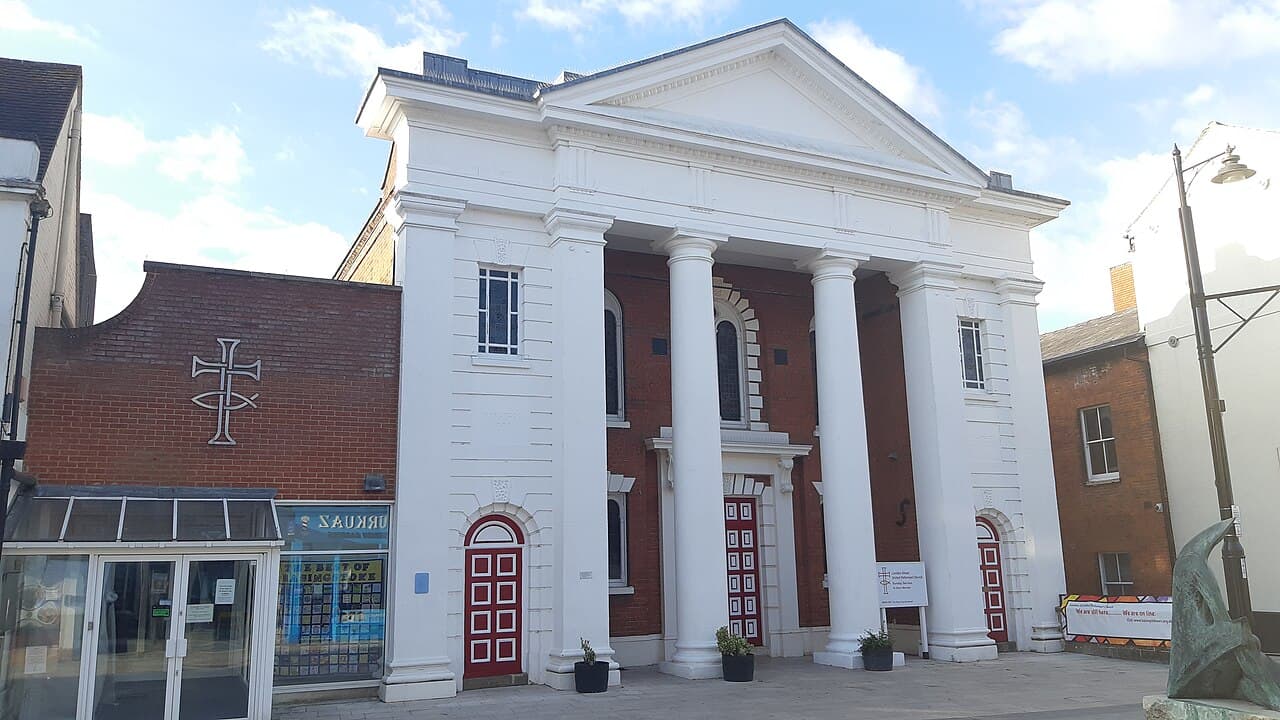 London Street United Reformed Church in Basingstoke, Hampshire