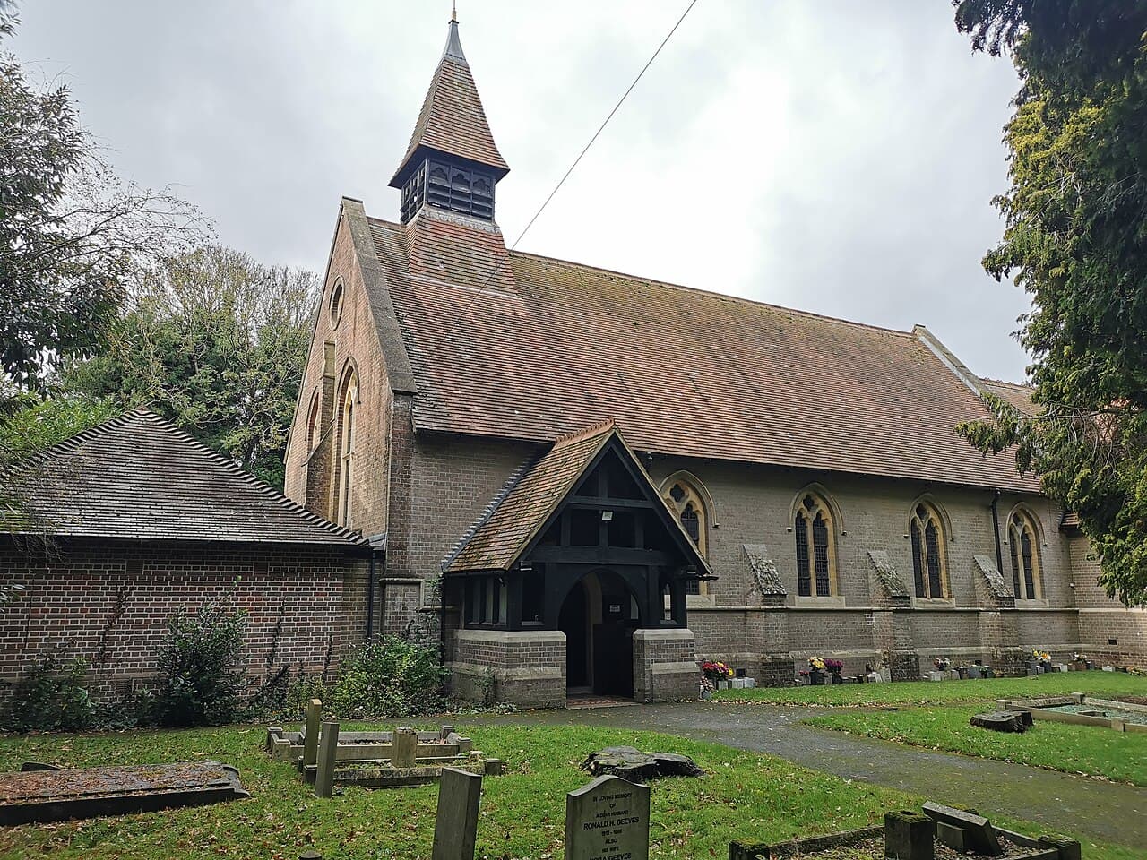 Church of St Andrew, Slip End in Luton, Bedfordshire