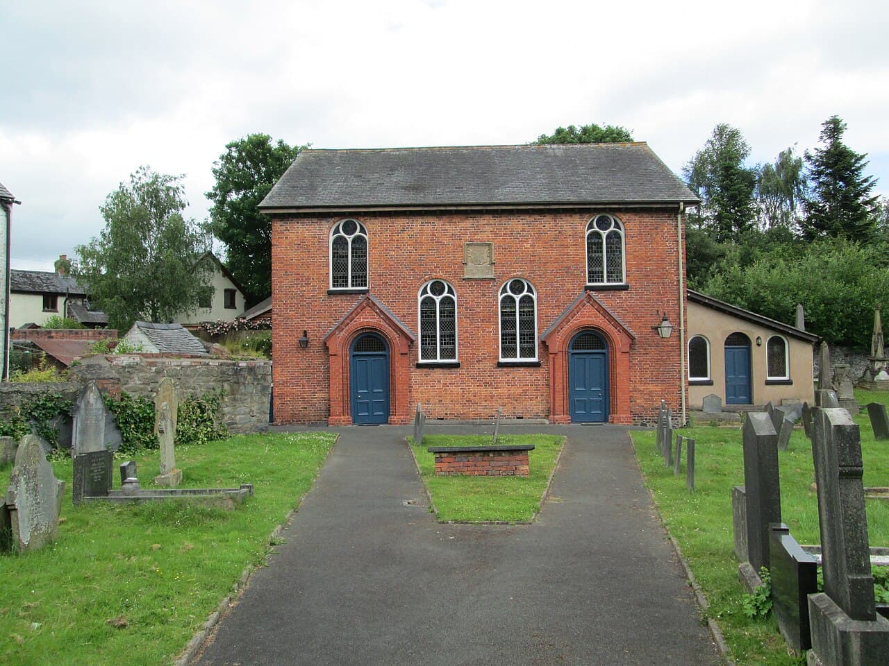 Capel Annibynnol Pendref in Llanfyllin, Powys