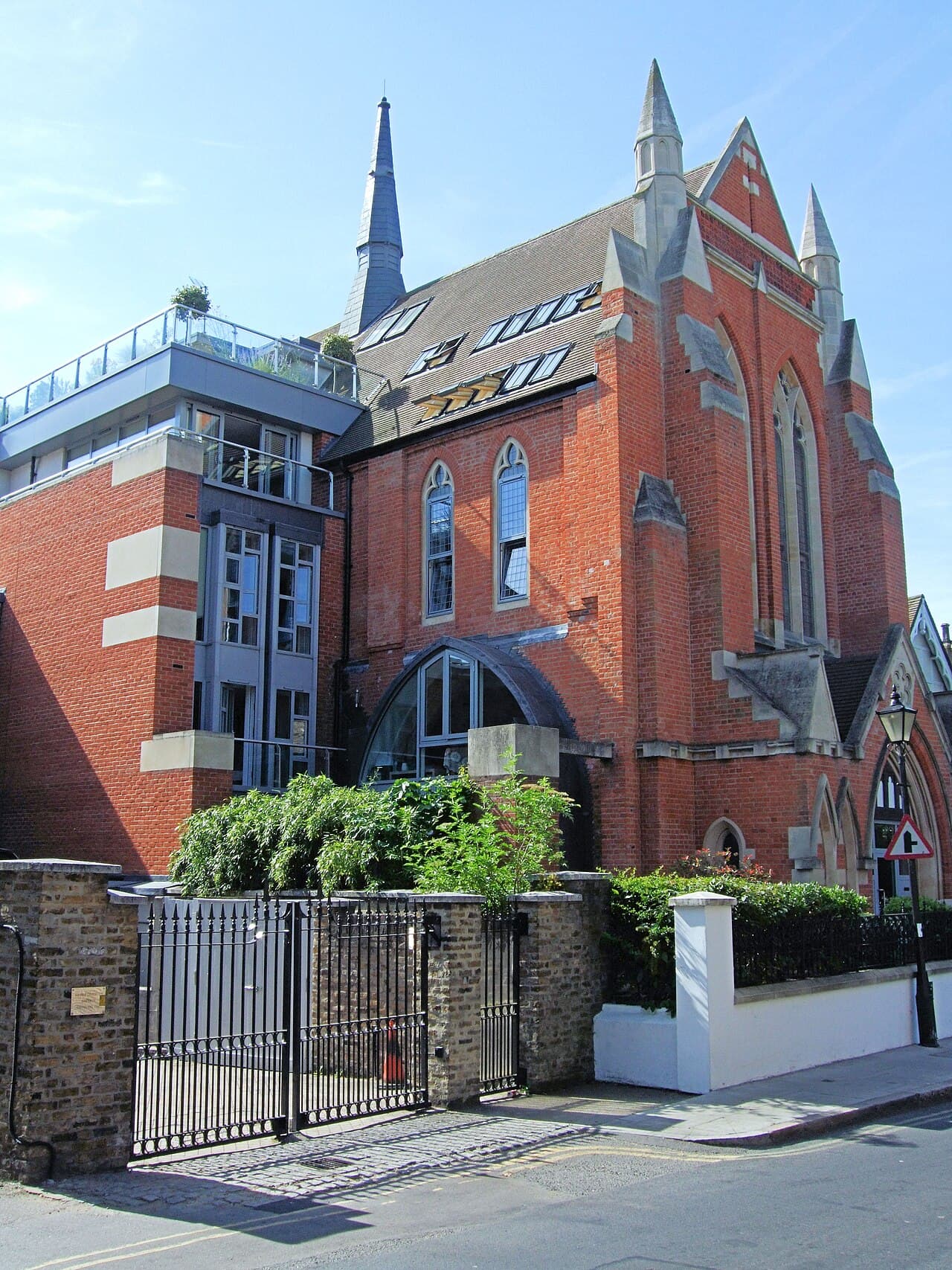 Richmond Green United Reformed Church in Richmond, Greater London