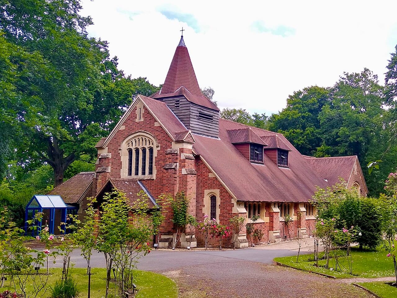 Church of St Andrew in Farnborough, Hampshire