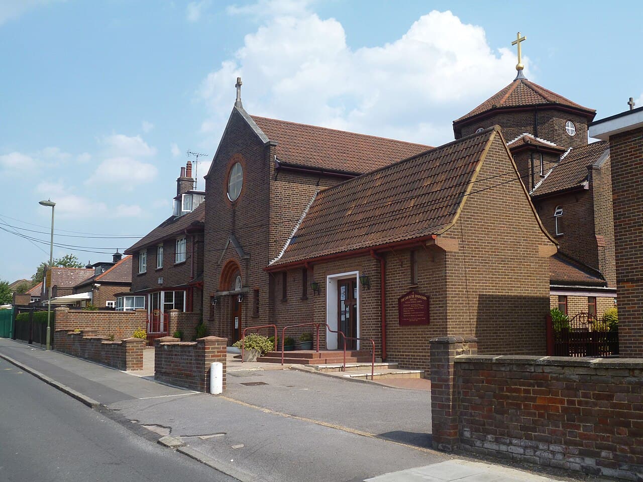 The Annunciation in Edgware, Greater London